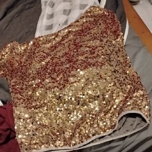 Sparkling Sequin Short Sleeve Top